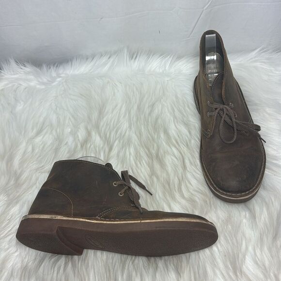 Clarks Bushacre 3 Men's Coffee Brown Distressed Leather Chukka Boots Sz 8 - Picture 1 of 6